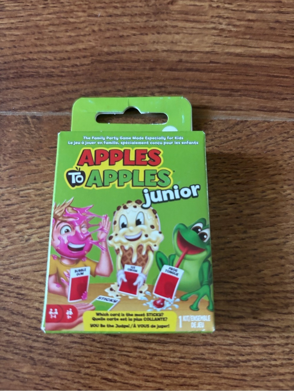 Apples to Apples Junior card Game